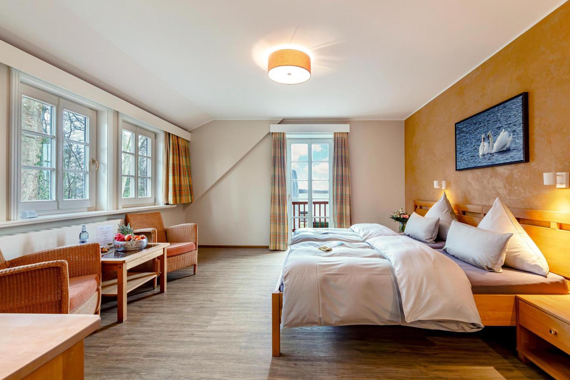 Seehotel Zarrentin Zarrentin am Schaalsee Buitenkant foto