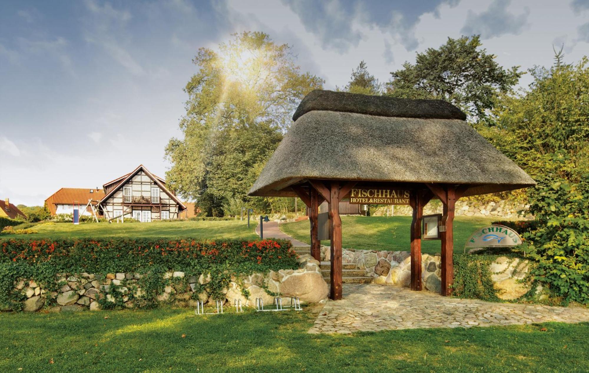 Seehotel Zarrentin Zarrentin am Schaalsee Buitenkant foto