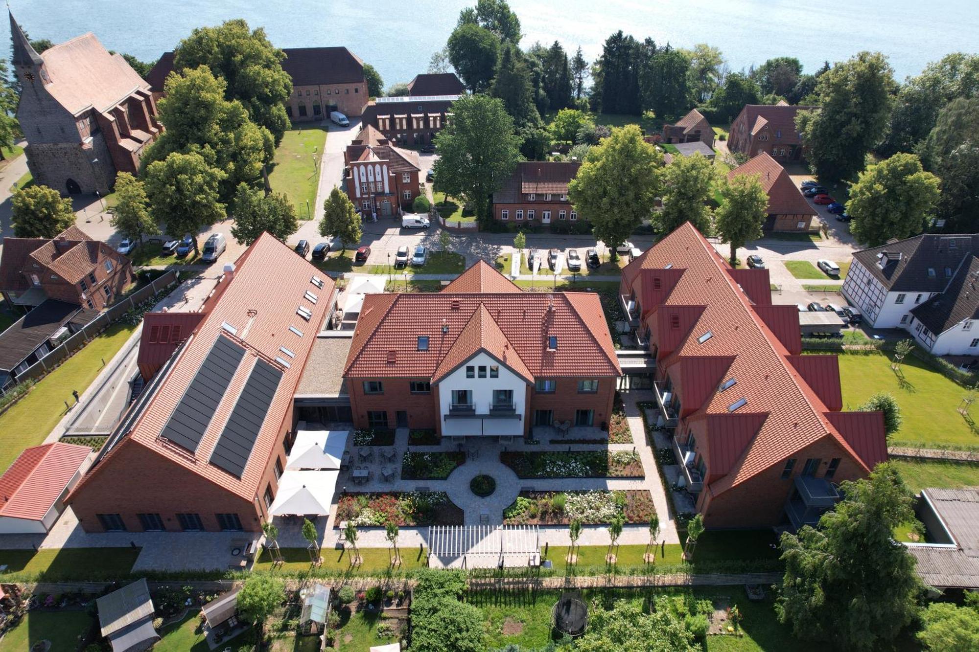 Seehotel Zarrentin Zarrentin am Schaalsee Buitenkant foto